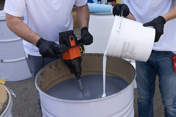Mixing breakthrough Durashield SR-material from GAF