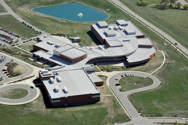 School rooftop design by GAF helps to improve energy performance